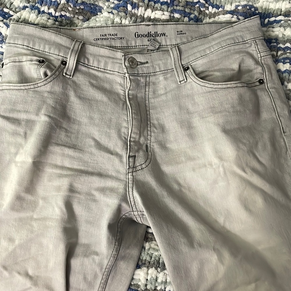 Good fellow company silver/ gray pants size 32Wx30L